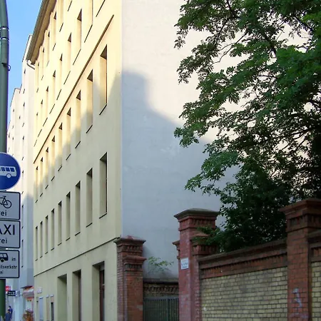 Courtyard Apartament